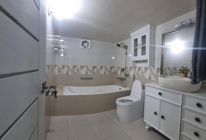 بنسيون The Cozy Nest