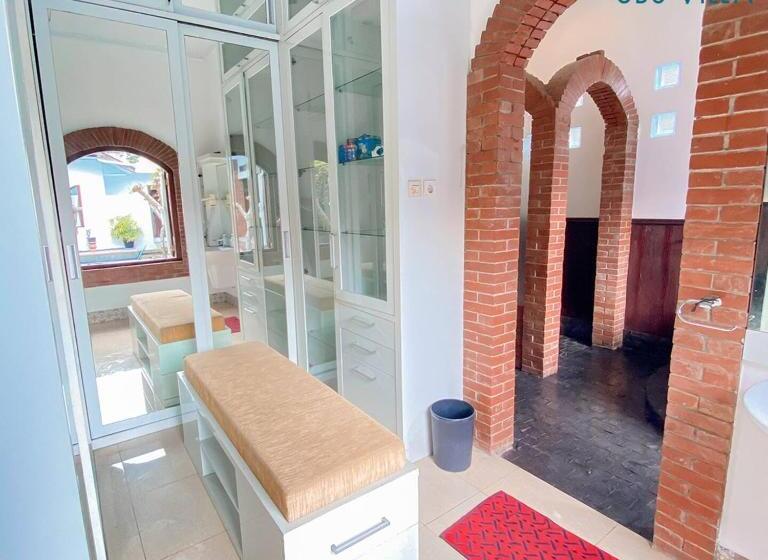 بنسيون Ubu Villa Balirejo At Yogyakarta City Center