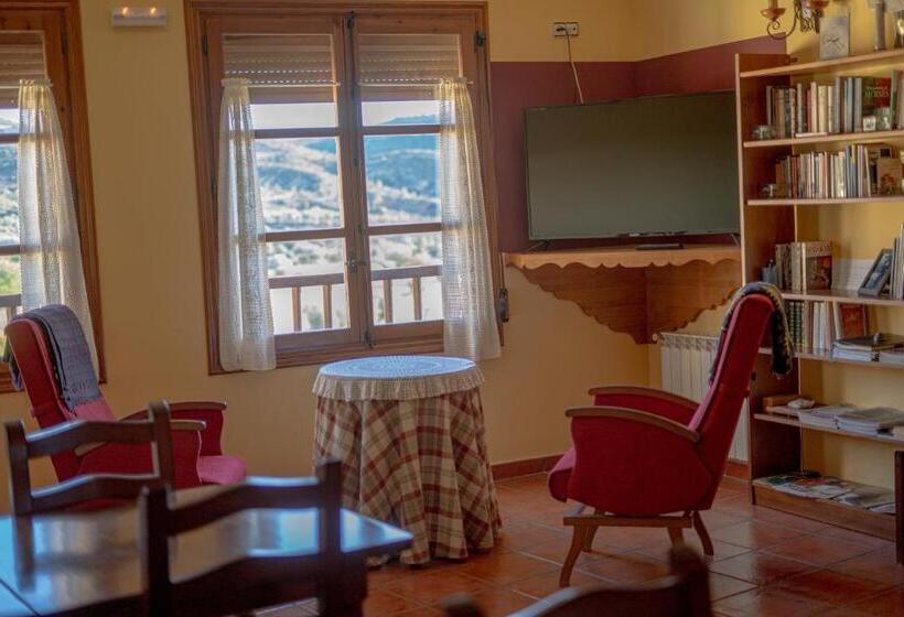 Pension Las Cuevas De Cañart