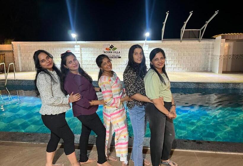 منتجع Acorn Villa