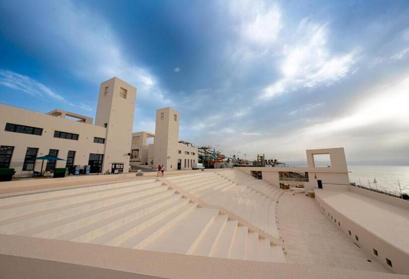 استراحتگاه Rusica Park