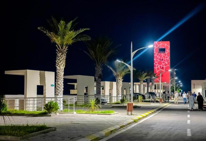 استراحتگاه Rusica Park