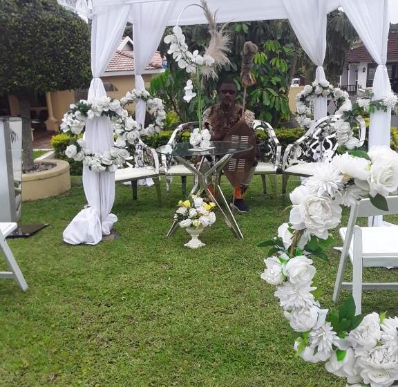 Курорт Seme Exotic Events @ Accommodation