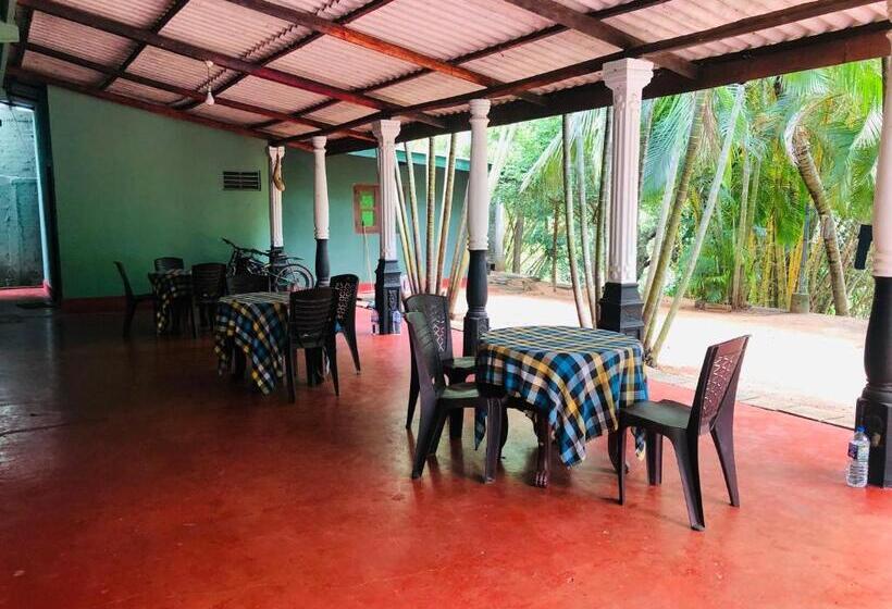 River Garden Hotel Anuradhapura