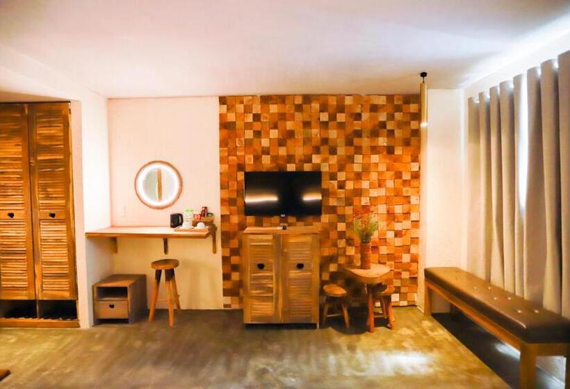 Rustic Hotel Quy Nhon Powered By Aston