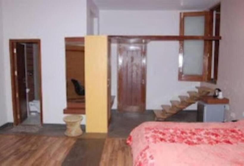 Spring Valley Spa Resort Dharmashala