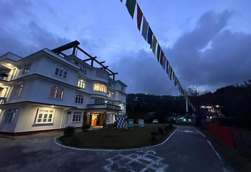 Tyk Hotel Tawang