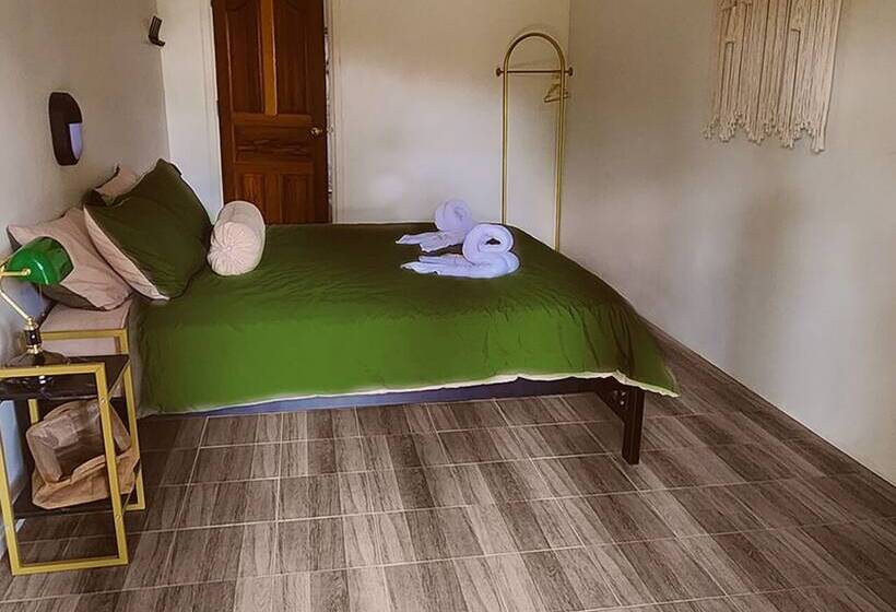 הוסטל Jungle Fever Koh Chang