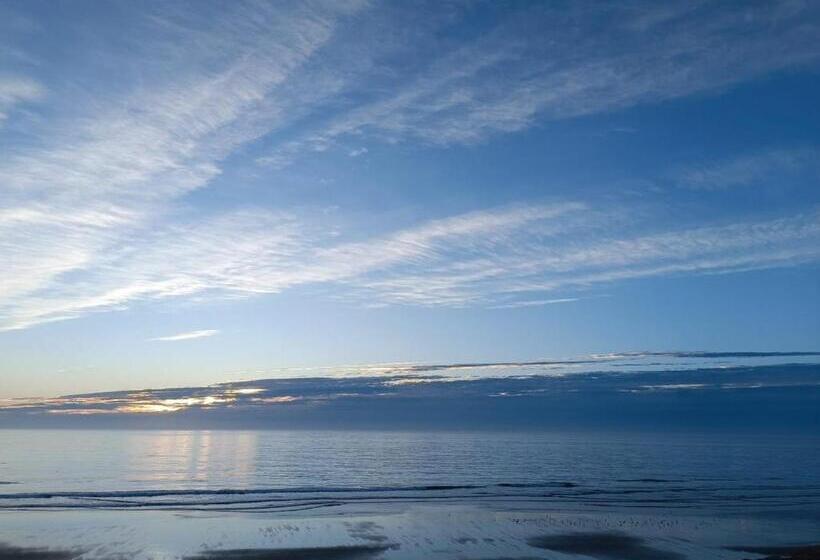 هاستل Khalifa House