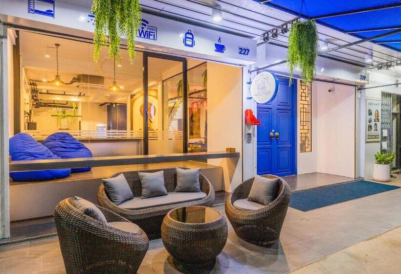 旅馆 Marco Polo Phuket Poshtel & Bistro