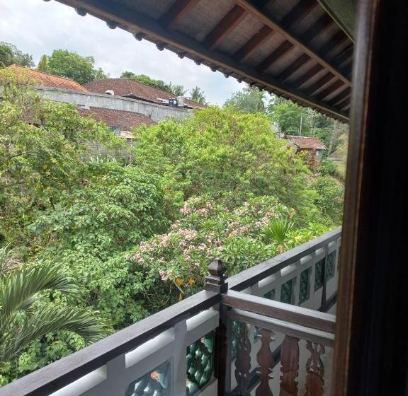 הוסטל New Mumbul Ubud