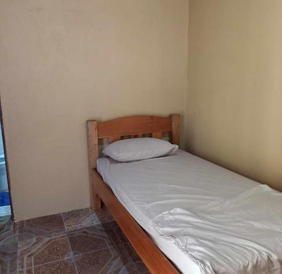 فندق صغير Surf Shack Room #1