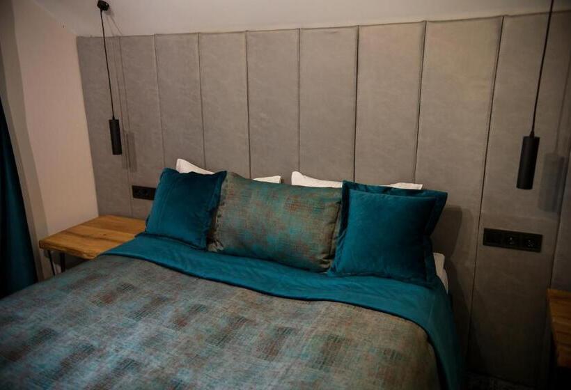 ベッドアンドブレックファースト база відпочинку «зелений гай»