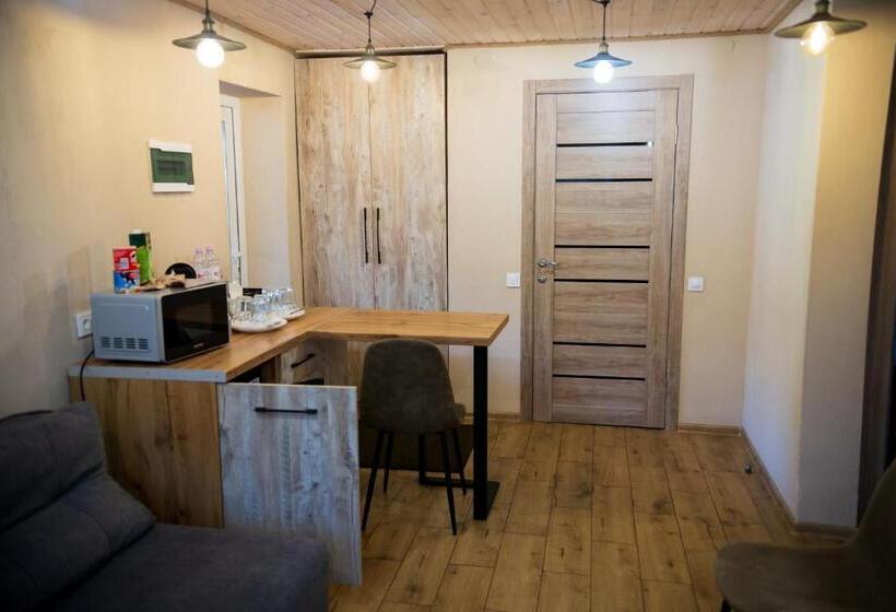 ベッドアンドブレックファースト база відпочинку «зелений гай»