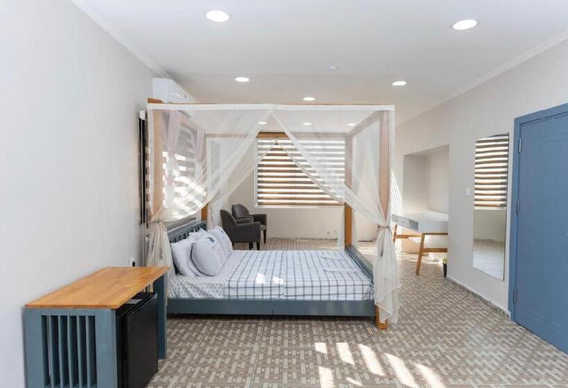 צימר Babota Bouti̇que