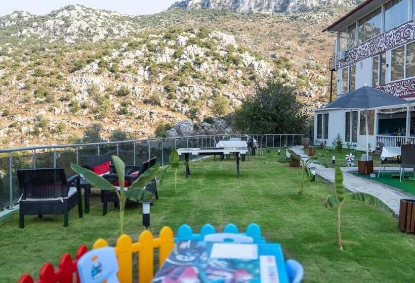 مبيت وإفطار Babota Bouti̇que