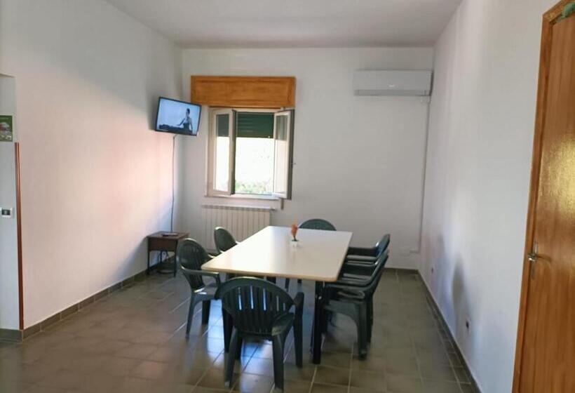 مبيت وإفطار Casa D Alunzio   Case Per Ferie In Ospitalita  Diffusa