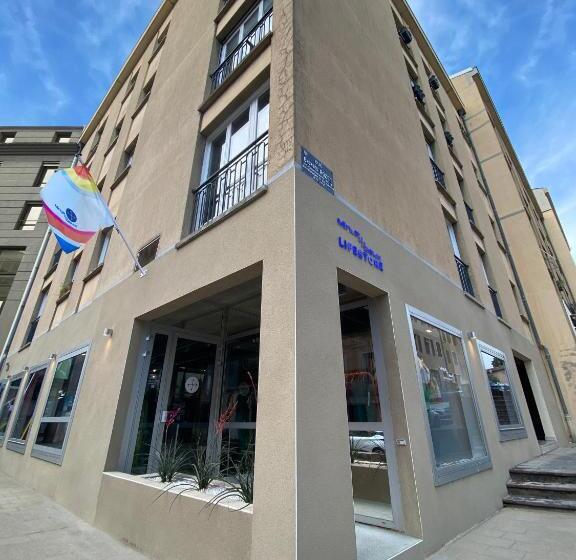 مبيت وإفطار Chambre Arty Chez Minuit Deux