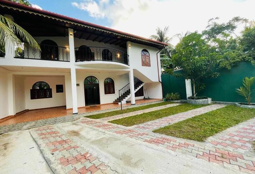 민박 La Casa Talpe