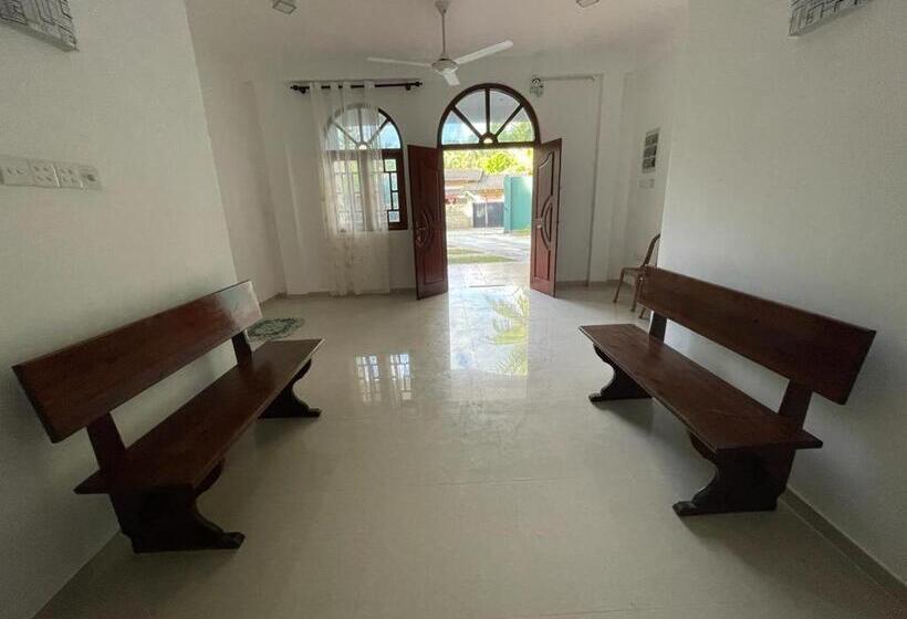 민박 La Casa Talpe