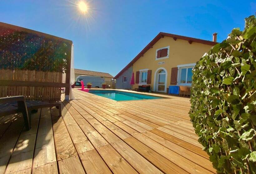 Bed and Breakfast Love Room Chic&glam