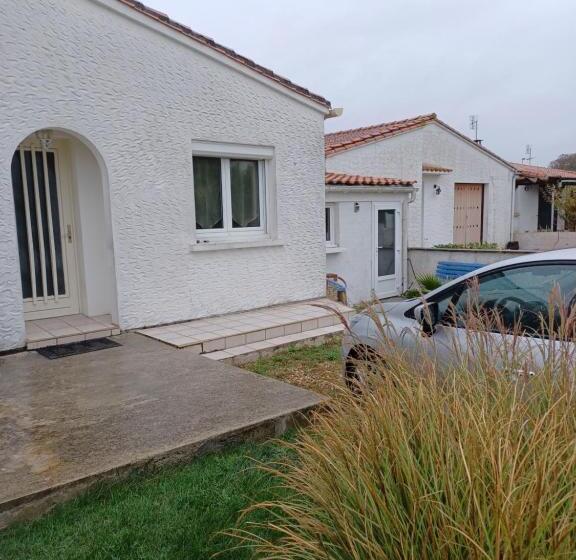 مبيت وإفطار Maison Individuelle