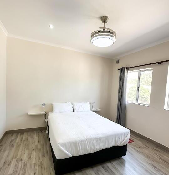 Bed and Breakfast Tarkshay Hospitality