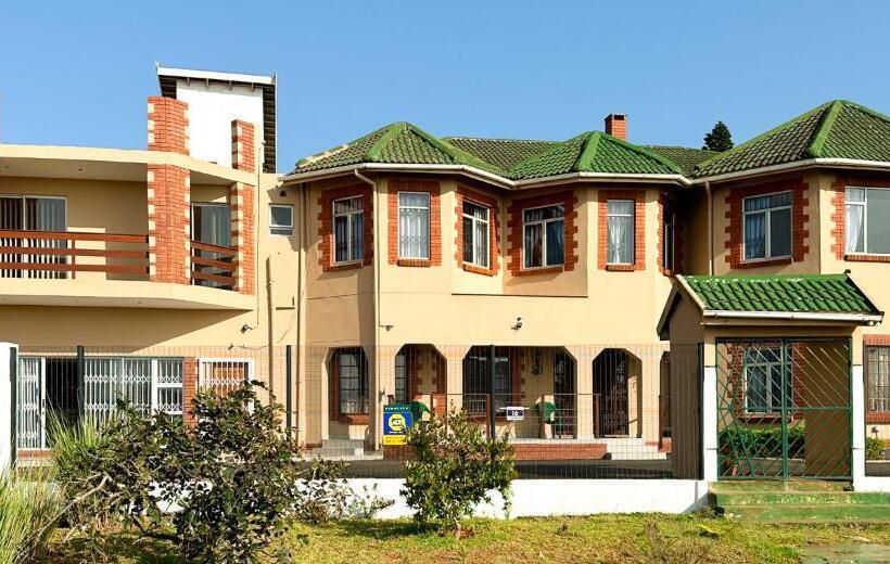 Bed and Breakfast Tarkshay Hospitality