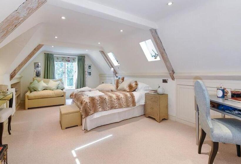 ベッドアンドブレックファースト The Old Rectory