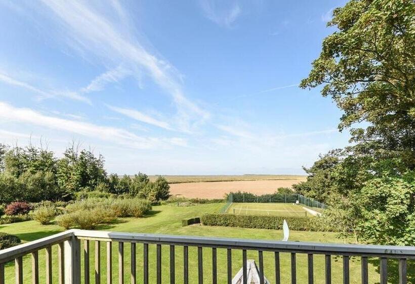 ベッドアンドブレックファースト The Old Rectory