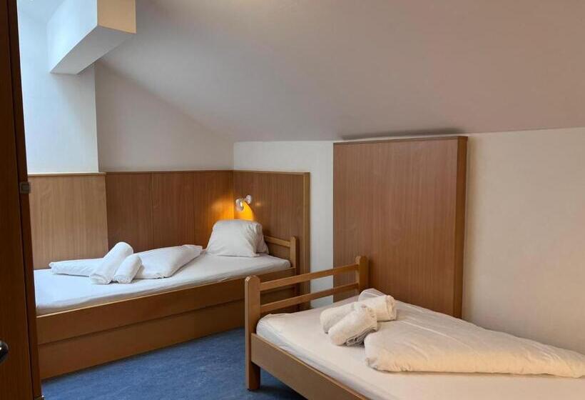 住宿加早餐 Twenty Seven City