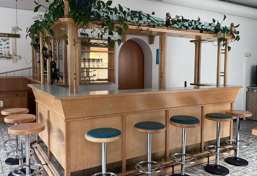 住宿加早餐 Twenty Seven City