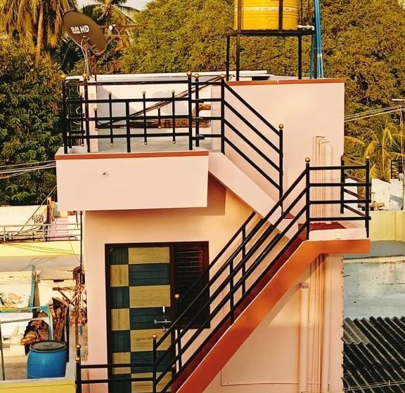 مبيت وإفطار Vidya Homestay