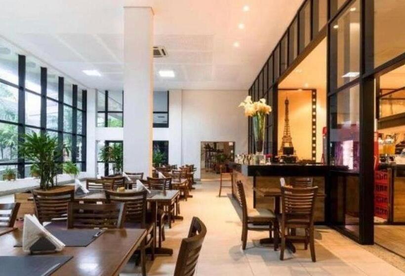 Flat Boulevard Side 2104 Altissimo Padrão Com Lazer