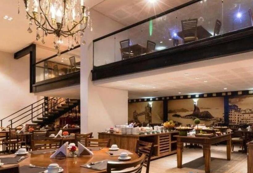 Flat Boulevard Side 2104 Altissimo Padrão Com Lazer