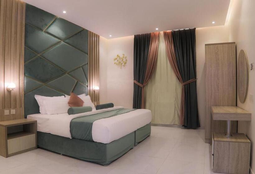 جراند فيوتشر