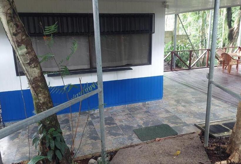 فندق صغير Hal