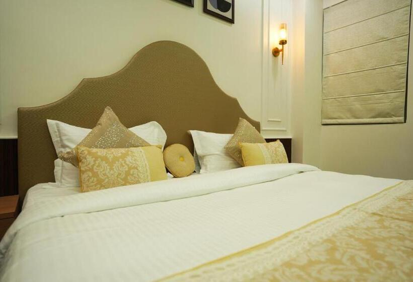 Отель Anaya Retreat