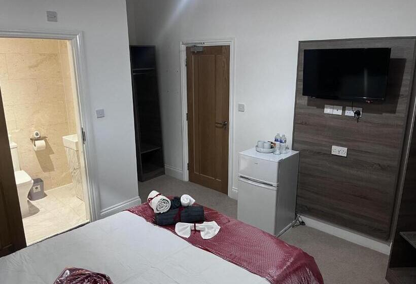 בית מלון כפרי Apex Luxuries