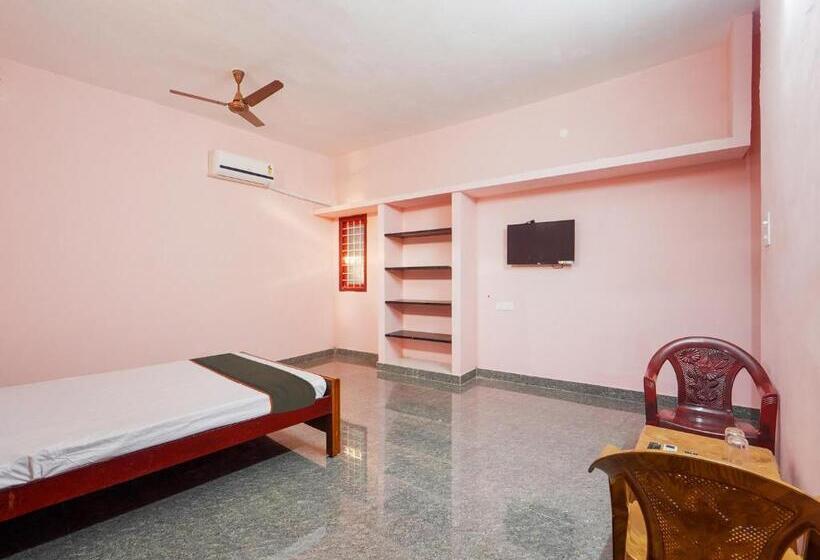 فندق Collection O Blue Horizon