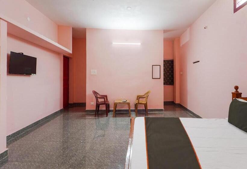 فندق Collection O Blue Horizon