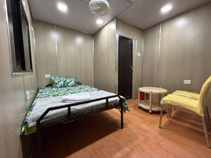 호텔 Countries Container Resort