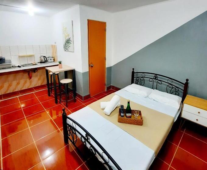 Hôtel Capsule Studio Type Unit   Host Homes Apitong
