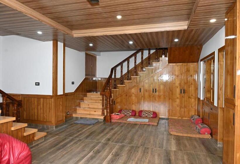 ホテル Enrich Stays A Village Tourism