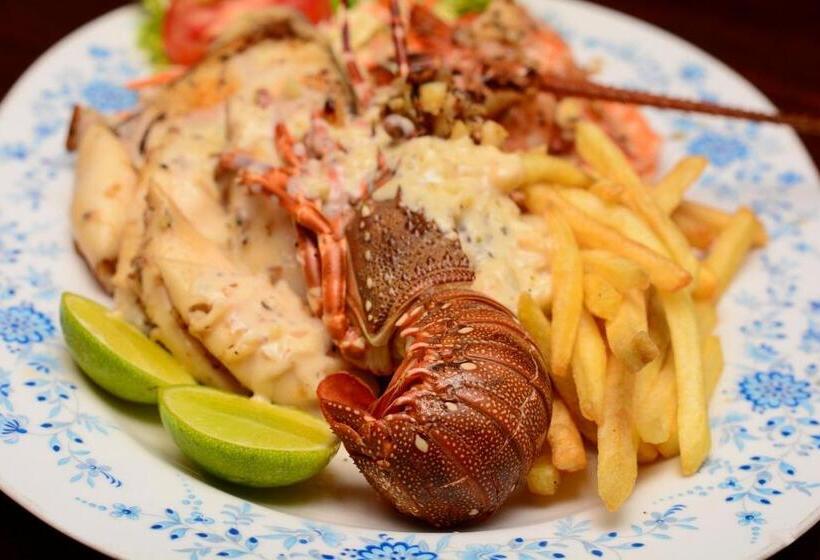 בית מלון כפרי Hikka Bliss