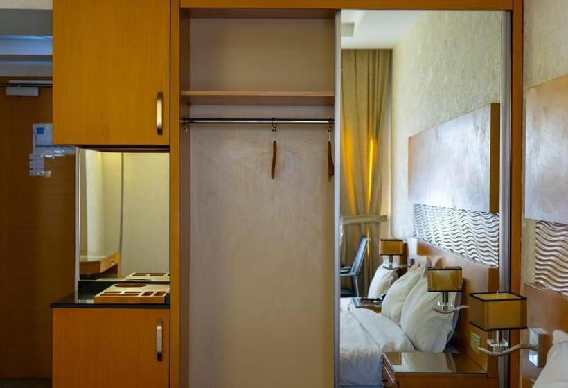 هتل Hilen De Ville