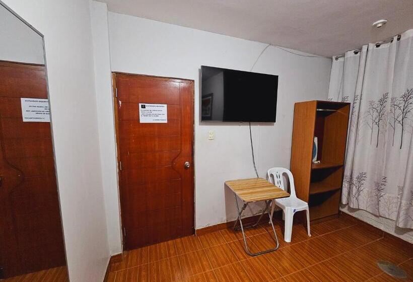 هتل Hostal Vega S Nazca