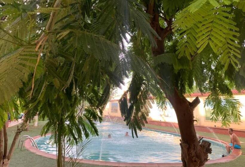 هتل Hôtel Des Frères Bouaza