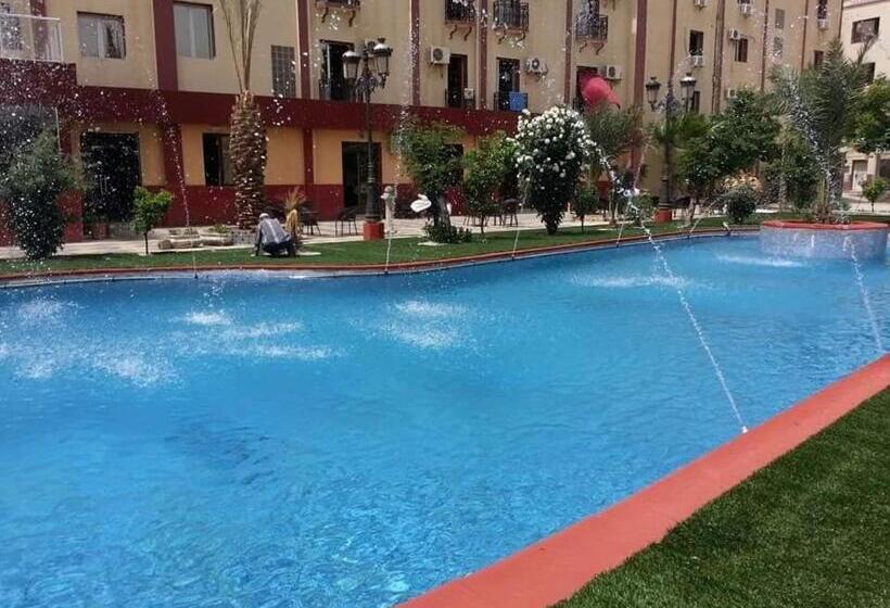 هتل Hôtel Des Frères Bouaza