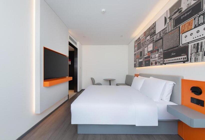 בית מלון כפרי Ibis Li Wang Road, Jiaodong Airport